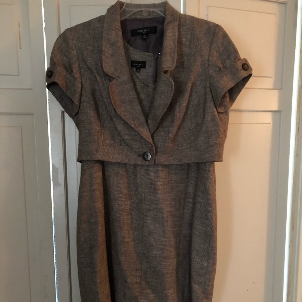Tan jacket Nine West suit